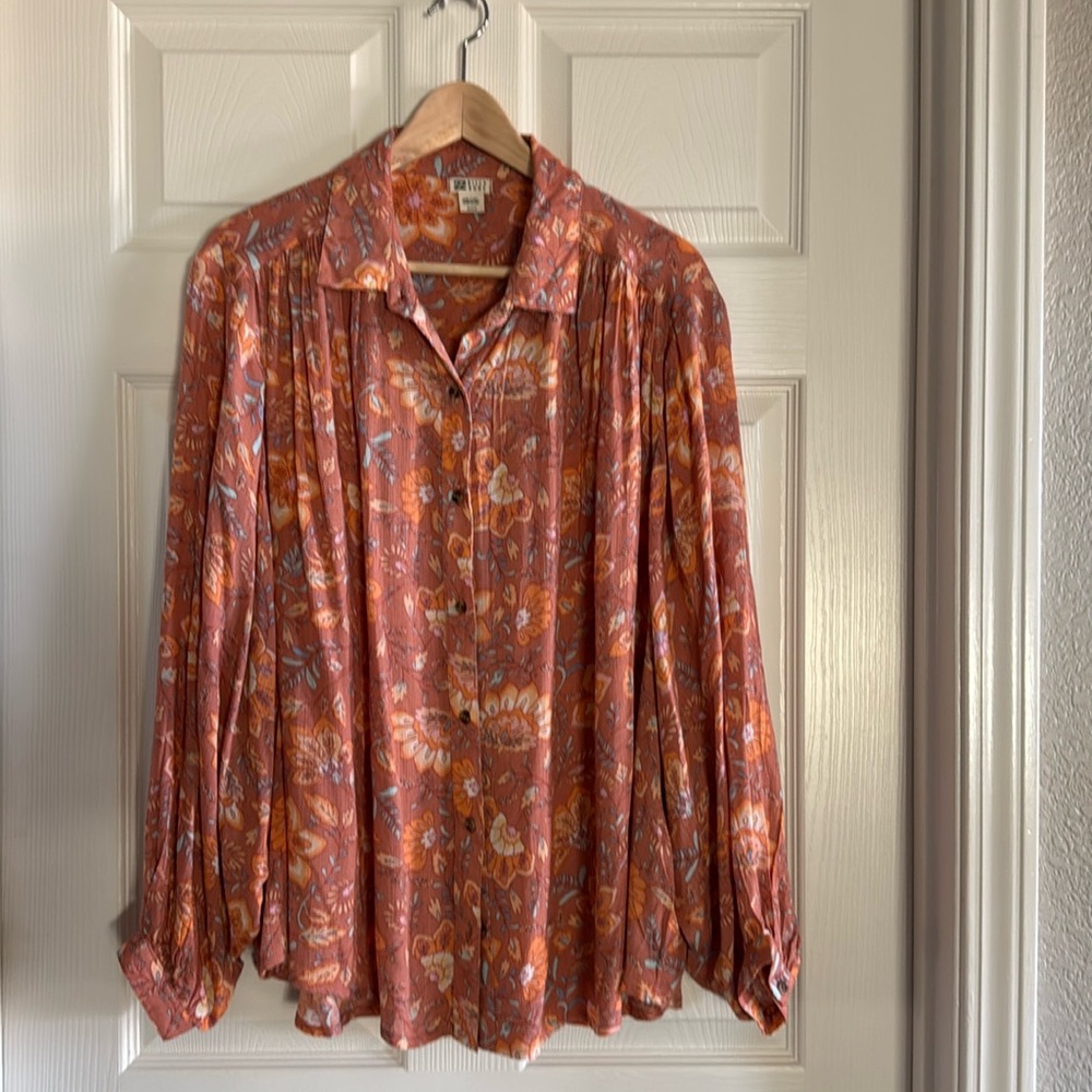 Billabong blouse